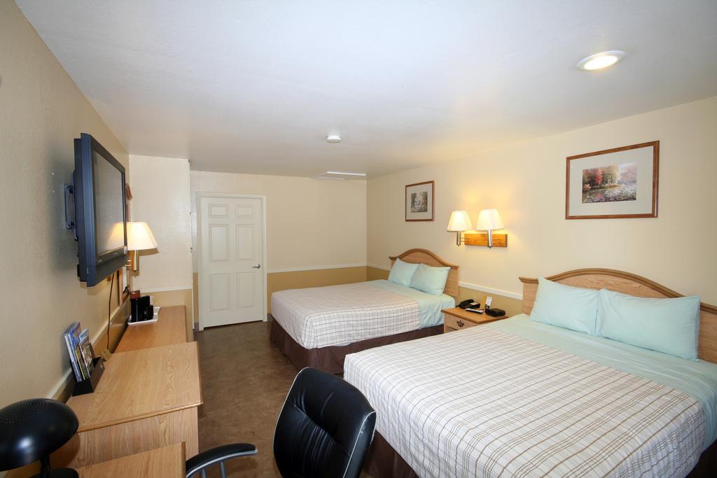 Edinburg Executive Inn Kültér fotó